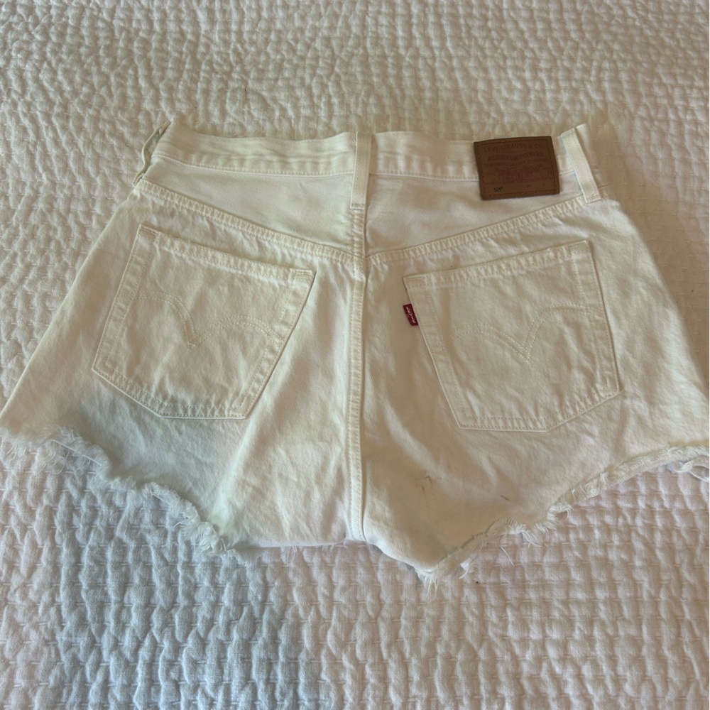 Levi’s white 501 shorts